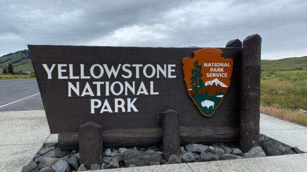 Yellowstone partially re-open